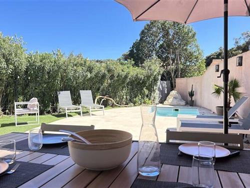 Holiday Home/Apartment - 6 persons -  - 83120 - Ste Maxime