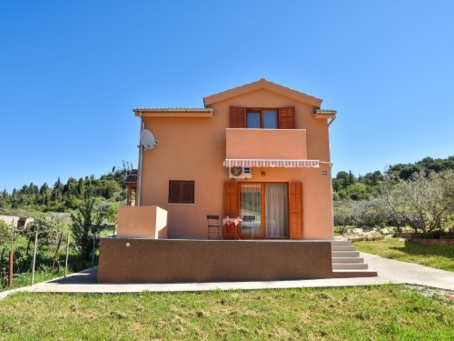 Holiday home - 5 persons -  - 23284 - Veli Iz