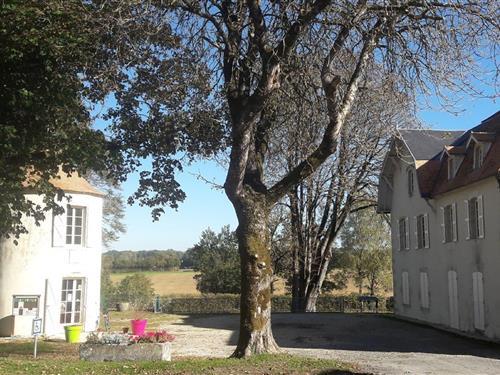 Holiday Home/Apartment - 4 persons -  - 79190 - Sauze-Vaussais