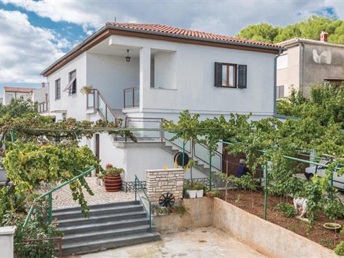 Holiday apartment - 4 persons -  - Kolhidanska - 52100 - Pula