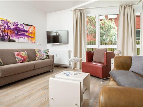 Holiday apartment - 3 persons -  - Warmbadstraße - 26571 - Juist