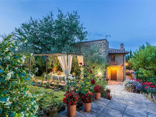 Feriehus / leilighet - 10 personer -  - 52035 - Monterchi