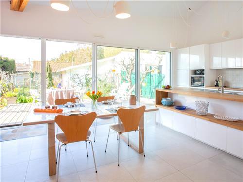 Holiday home - 4 persons -  - La Bernerie-En Retz - 44760