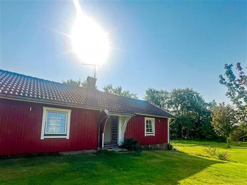 Holiday Home/Apartment - 2 persons -  - Håcksvik Backabo - 33378 - Burseryd