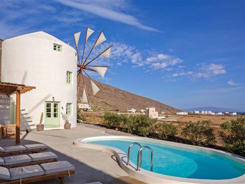 Holiday Home/Apartment - 5 persons -  - 847 00 - Santorini