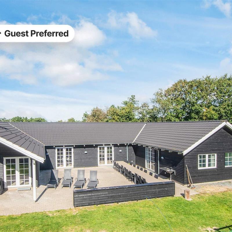 Ferienhaus - 24 Personen -  - Bakkedraget - 6857 - Blavand