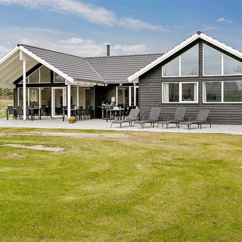 Ferienhaus - 18 Personen -  - Grønnevej - 6857 - Blavand