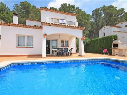 Villa - 8 persons -  - 17130 - L'escala