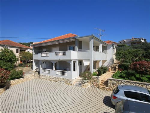 Holiday apartment - 6 persons -  - Vladimira Nazora - 21220 - Trogir