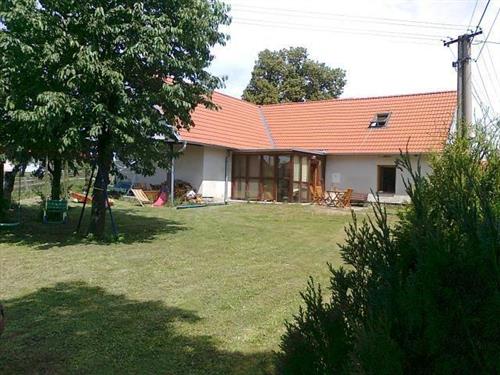 Sommerhus - 9 personer -  - Liborezy - 37801 - Jindrichuv Hradec