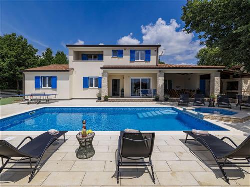 Holiday home - 12 persons -  - Rovinj/Žminj - 52341