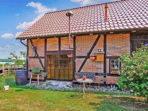 Ferienhaus - 3 Personen -  - Ringstraße - 17194 - Jabel