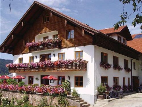 Holiday Home/Apartment - 4 persons -  - Irrseeblick - 4893 - Zell Am Moos