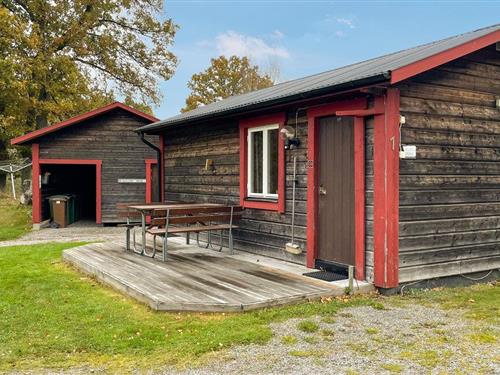Holiday home - 4 persons -  - Kolbäckstorp 3 Nr. - Våxtorp Camping & Stugby - 312 98 - Våxtorp
