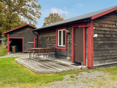 Fritidshus - 4 personer -  - Kolbäckstorp 3 Nr. - Våxtorp Camping & Stugby - 312 98 - Våxtorp