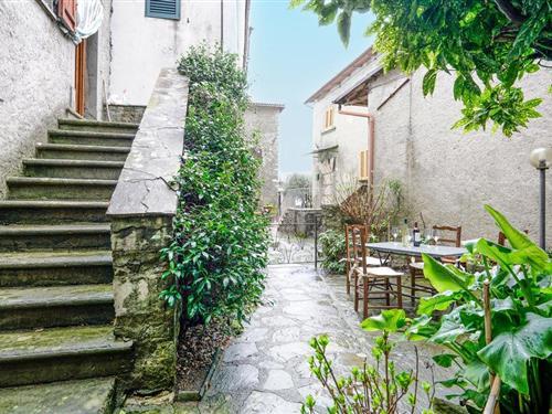 Semesterlägenhet - 2 personer -  - Via Penna - Verni - 55027 - Verni (Lu)