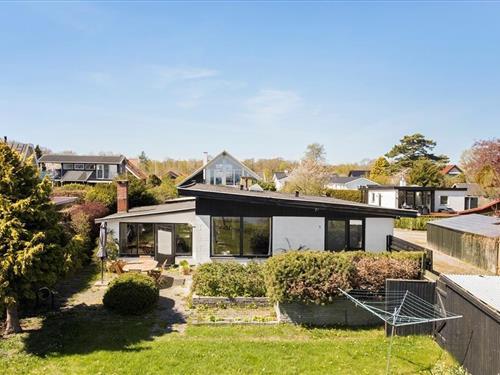 Sommerhus - 8 personer -  - Syrenvej - Lundeborg - 5874 - Hesselager