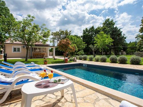 Holiday home - 6 persons -  - Bokordici - 52342