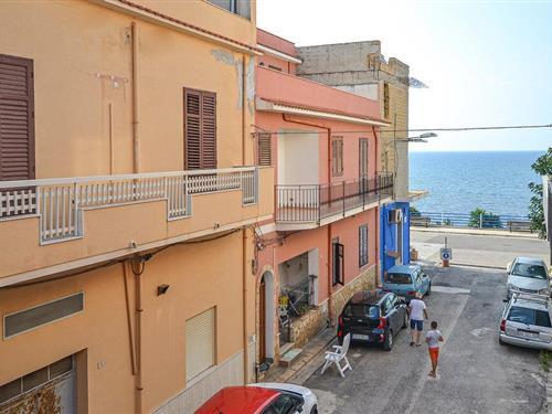 Holiday apartment - 4 persons -  - via Caltanissetta - 90040 - Trappeto