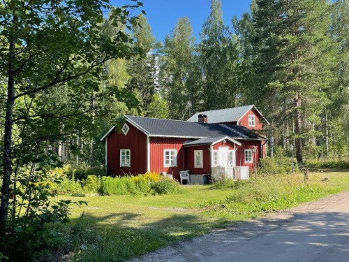  - 6 personer -  - Bjåsta - Hälsingland - 82951 - Bergsjö