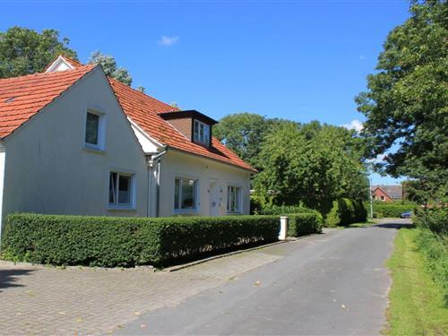 Sommerhus - 5 personer -  - 26409 - Wittmund