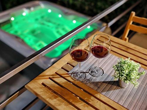 Holiday home - 4 persons -  - Kostanjevec - 10412 - Donja Lomnica