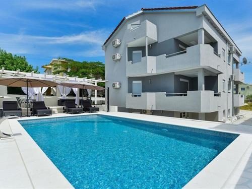 Sommerhus - 14 personer -  - 23243 - Jasenice-Maslenica