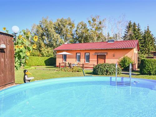 Ferienhaus - 4 Personen -  - Ernst-Thälmann-Str. - Gross Schönebeck - 16244 - Schorfheide