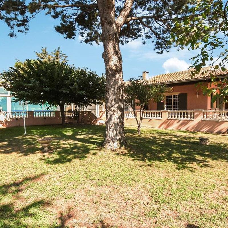 Sommerhus - 7 personer -  - allée de l'escadron - 84100 - Orange