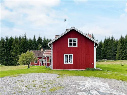 Holiday Home/Apartment - 6 persons -  - Stenkulla Harga - 69793 - Hjortkvarn