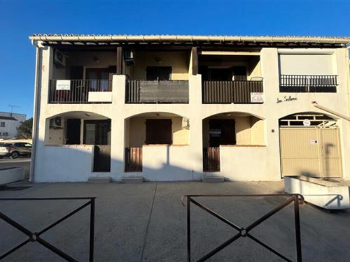 Holiday Home/Apartment - 5 persons -  - 13460 - Saintes-Maries-De-La-Mer