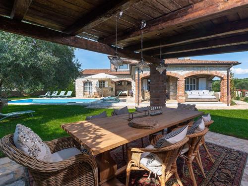 Feriehus - 9 personer -  - Barat - 52463 - Visnjan