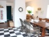 Image 7 - Kitchen