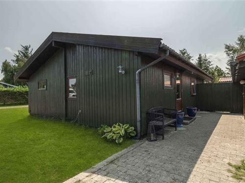 Sommerhus - 8 personer -  - Perleuglevej - 4873 - Væggerløse