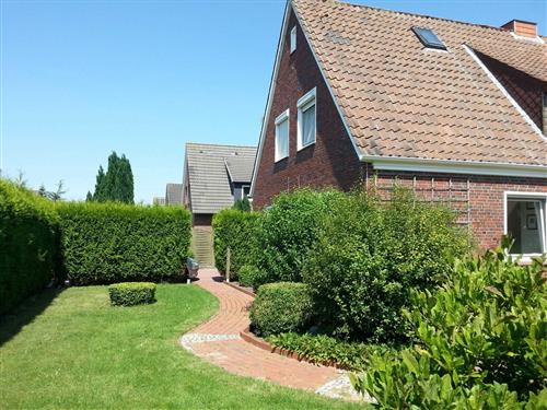 Sommerhus - 4 personer -  - Hilligenland 12 / Ortsteil Neugarmssiel - 26434 - Wangerland