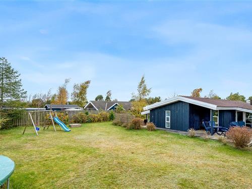 Holiday Home/Apartment - 8 persons -  - Trifoliumvej - Marielyst - 4873 - Væggerløse