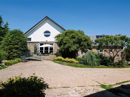 Vakantiehuisje - 26 personen -  - 4771 - Amel-Möderscheid