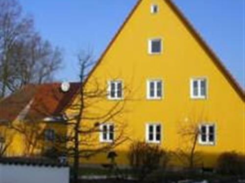 Holiday Home/Apartment - 3 persons -  - Faber-Castell-Str. - 90513 - Zirndorf