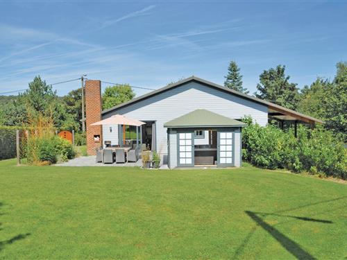 Sommerhus - 8 personer -  - Rue du Faubourg - 5377 - Somme-Leuze
