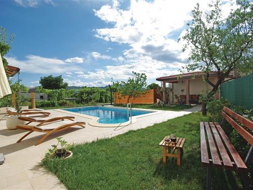 Ferielejlighed - 6 personer -  - Dr.Franje Tudmana - Makarska-Sestanovac - 21250 - Sestanovac