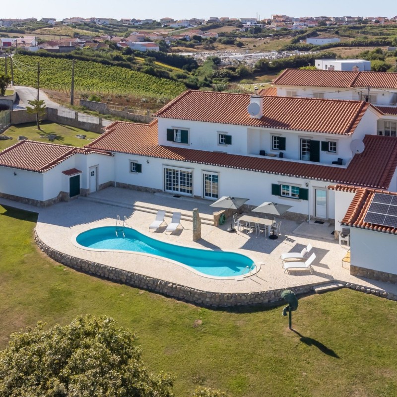 Sommerhus - 12 personer -  - 2530-630 - Atalaia
