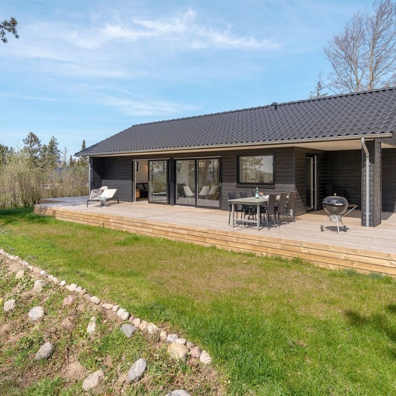 Sommerhus - 10 personer -  - Strandholmen - Faldsled - 5642 - Millinge