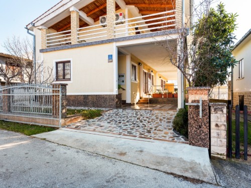 Holiday home - 4 persons -  - 23243 - Jasenice