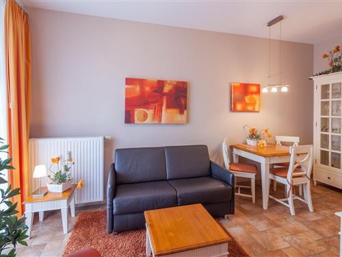 Holiday Home/Apartment - 4 persons -  - Ostseeallee - 18225 - Ostseebad Kühlungsborn