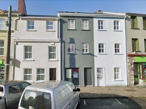 Holiday apartment - 6 persons -  - H71 X685 - Clifden