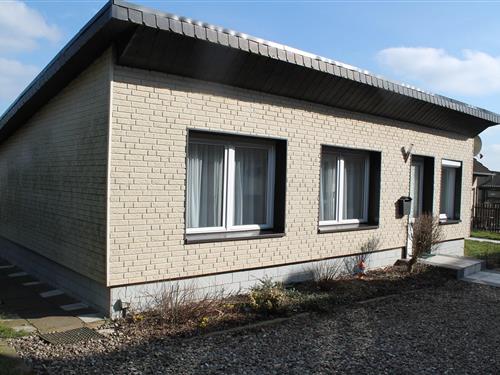 Bungalow - 5 personer -  - 23948 - Grundshagen