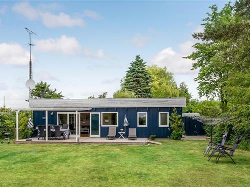 Sommerhus - 6 personer -  - Fosforitvej - Arnager - 3700 - Rønne