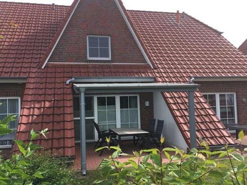 Holiday Home/Apartment - 6 persons -  - 26969 - Butjardingen