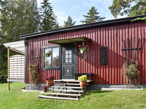 Holiday home - 3 persons -  - Tolskeppsvägen - 612 93 - Finspång