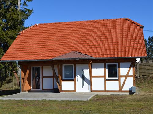 Holiday Home/Apartment - 4 persons -  - Campingplatz Krombachtalsperre - 35759 - Driedorf